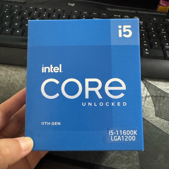 Intel i5 CPU i5-10400f - Picture 3 of 5